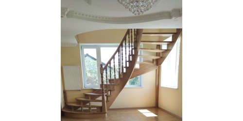 Caring for wooden stairs, how to care for stairs so that they last more than 25 years.