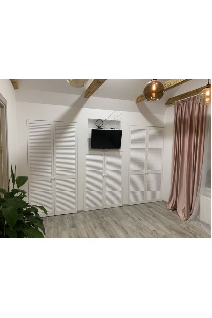 Characteristics of louver doors Drevych